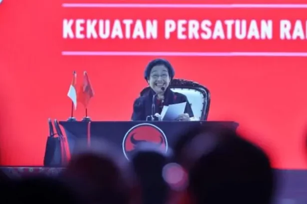 Megawati Di Rakernas Pdip