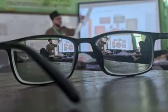Guru Di Era Digitalisasi Insan Faisal Ibrahim Garut 081223110794