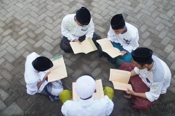 Beasiswa Santri