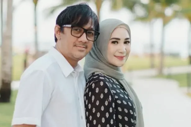 Andre Taulany Menggugat Cerai Sang Istri, Rien Wartia Trigina
