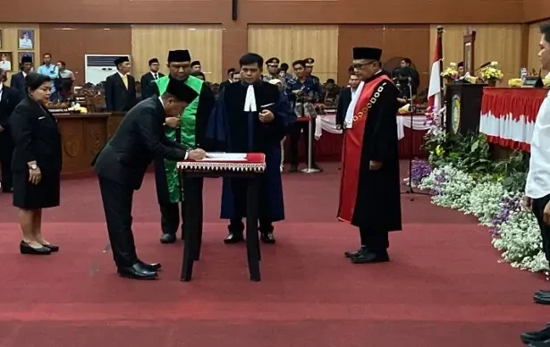 18 Pelantikan Dprd Kota