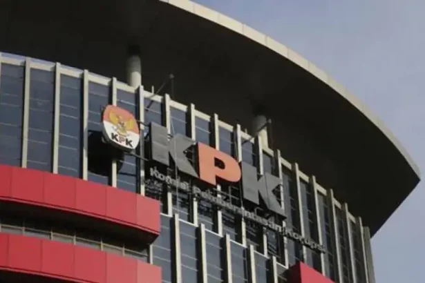 Kpk Usut Dana Hibah