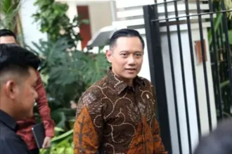 Momen Ahy Menghadap Presiden Terpilih Prabowo Subianto 4 169 Edit 1729570794784