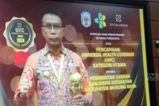 Pj Bupati Murung Raya Hermon membuka Forum Komunikasi Implementasi Pencapaian Universal Health Coverage (UHC) Periode II Pemkab Mura 2024 di aula A kantor Bupati Mura, belum lama ini.