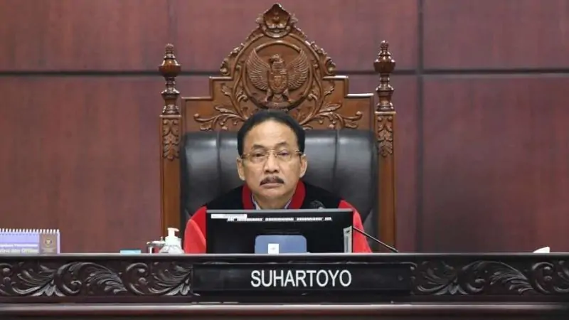 Ketua Mk Suhartoyo