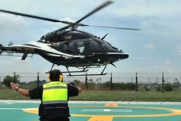 Helikopter Pribadi