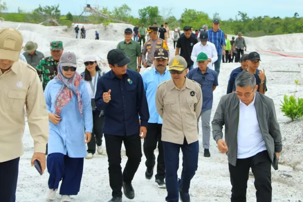 Menteri Lh