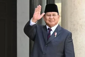 Presiden Prabowo Beri Kado Untuk Guru Honorer 1236548442