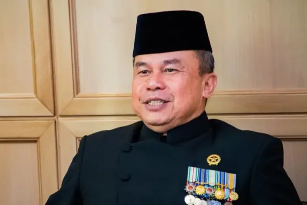 Usra Hendra Harahap