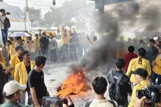 Unjuk Rasa Mahasiswa Palangka Raya