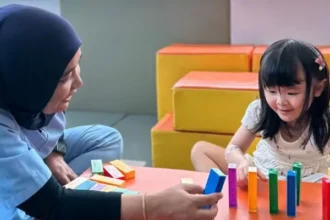 Ilustrasi Tumbuh Kembang Anak Development Center, Beegenius