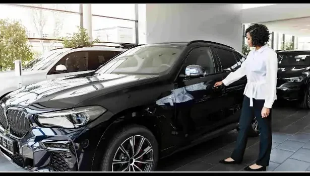 Jual Mobil Sedan Bekas (1)