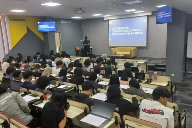 Maxy Academy & Pradita University