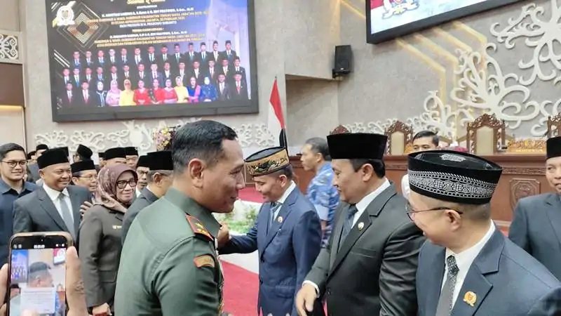 Paripurna Gubernur 2