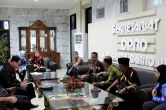 Setwan Barito Utara menerima kunker dari anggota DPRD Tabalong