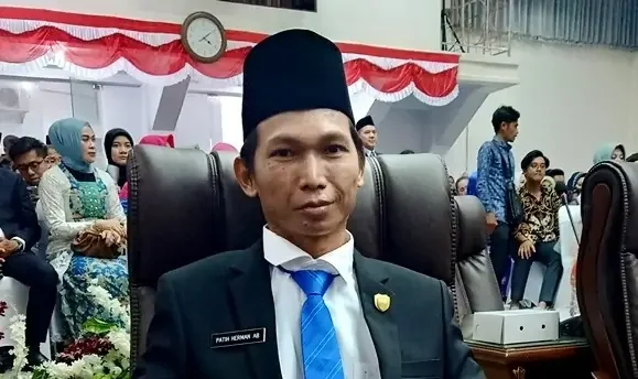 Anggota DPRD Barut, Patih Herman AB.