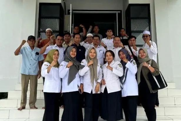 Anggota DPRD Barito Utara, Patih Herman AB saat melakukan reses di Desa Lemo I Kecamatan Teweh Tengah, Rabu