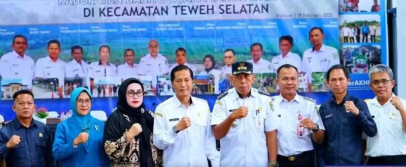 Anggota DPRD Barito Utara, Patih Herman AB dan Ardianto saat menghadiri kegiatan Musrenbang RKPD tahun 2025 di Kecamatan Teweh Selatan