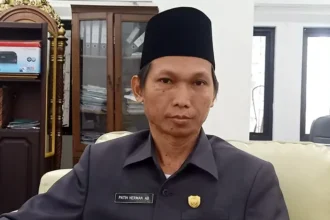 Anggota DPRD Barut Patih Herman AB.