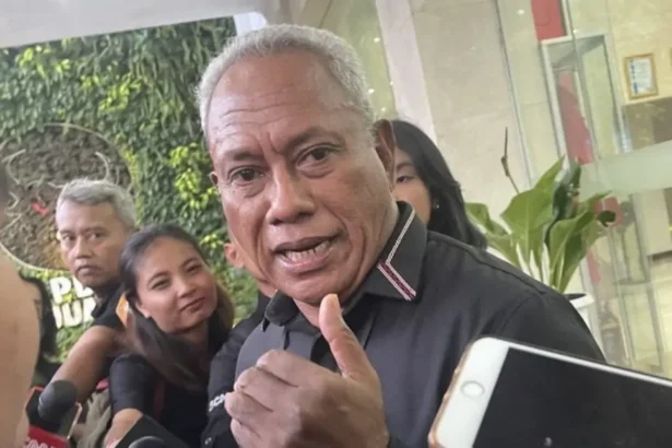 Komarudin Watubun Uu Pemda