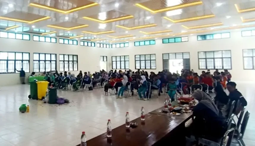 Sosialisasi Pengelolaan Sampah