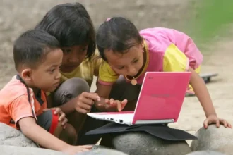 Anak Perempuan Lebih Berprestasi