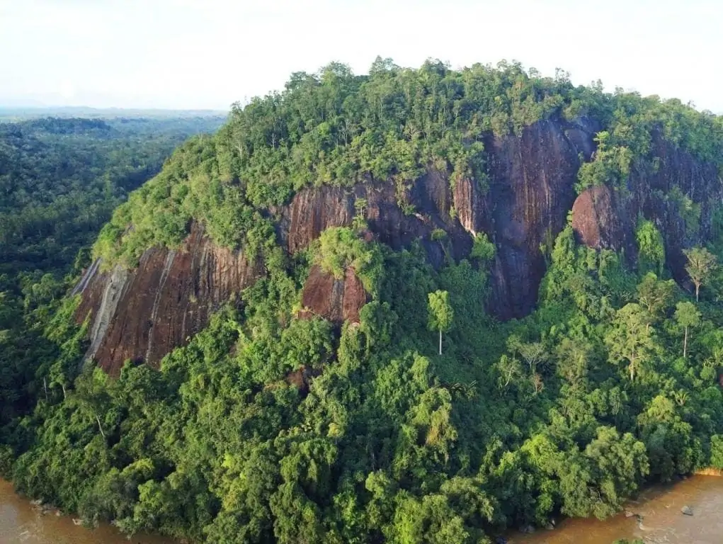 Legenda Batu Suli Amang Rawai
