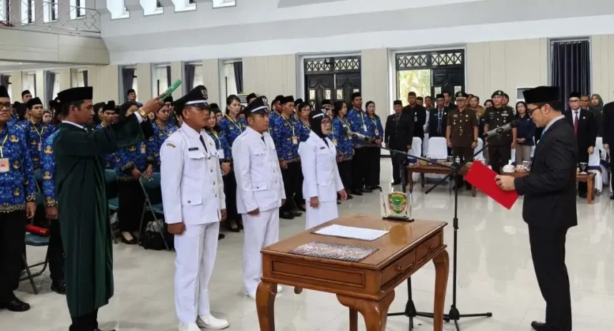 bupati pulang pisau lantik Pj Kades