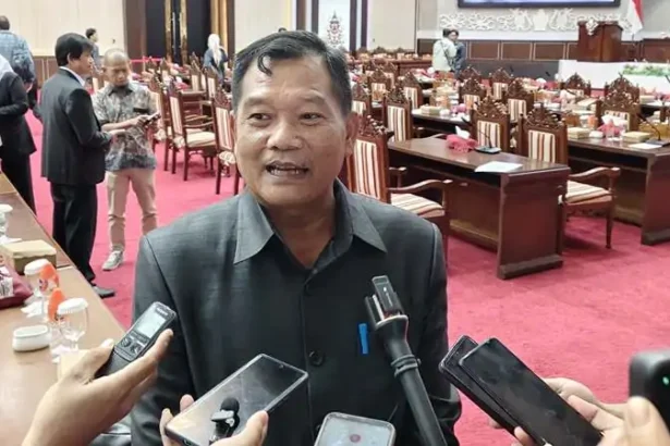 Sutik Dprd Kalteng