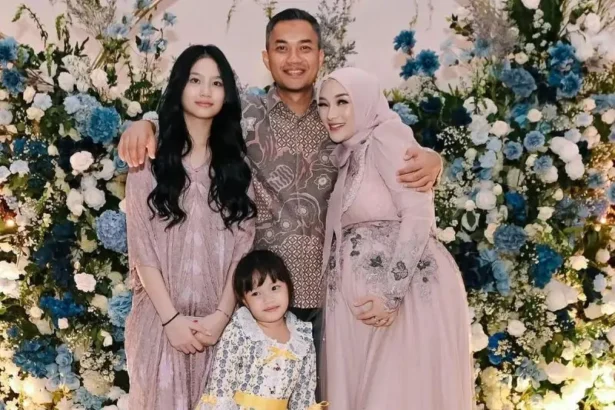 Zaskia Gotik Tasyakuran