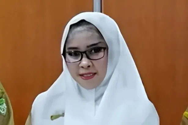 Kepala Disbudparpora Barito Utara, Hj. Annisa Cahyawati