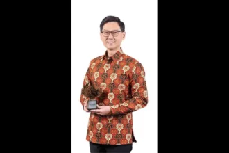 Presdir Sampoerna Ivan Cahyadi Dinobatkan Sebagai Ceo Of The Year (1) (1)