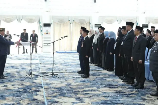Pelantikan Pejabat Pemprov Kalteng