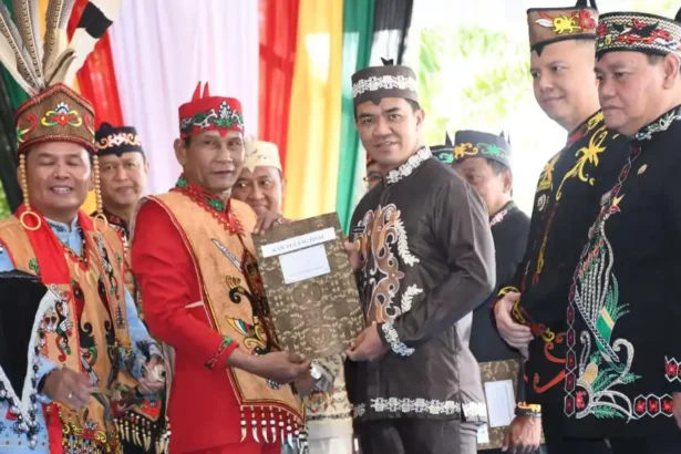 Sk Kopdes Merah Putih