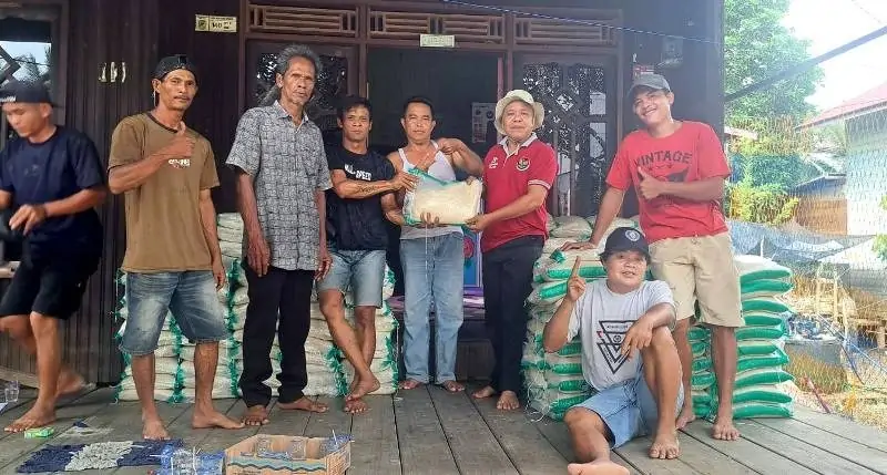 2704 Bantuan Beras