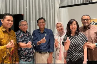 Unifam Dorong Kata Oma (1)