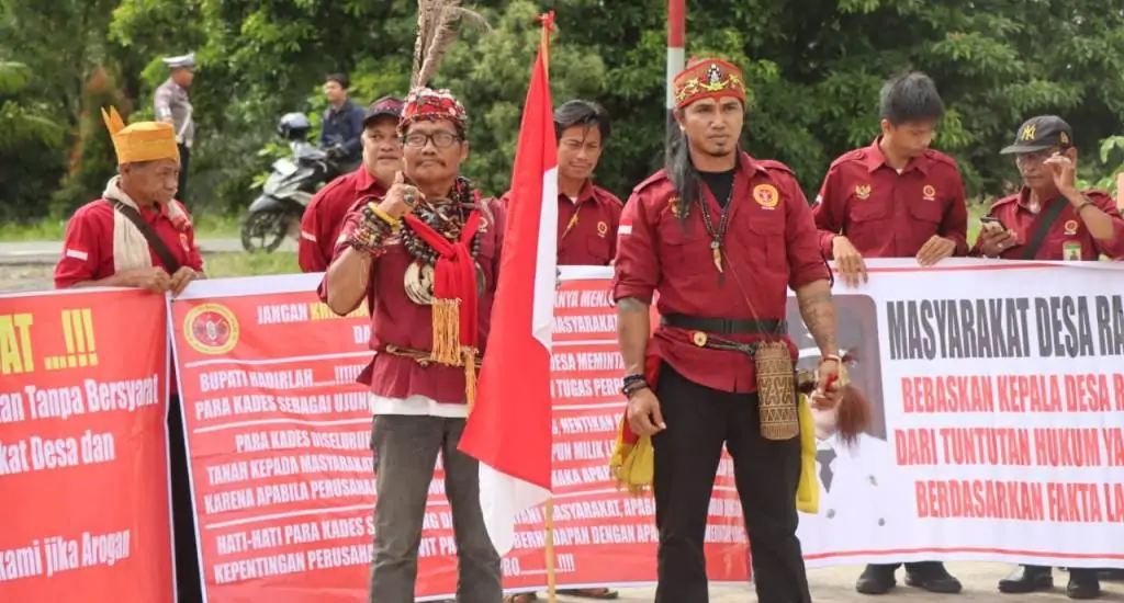 Aksi Mabb Kades Ramang