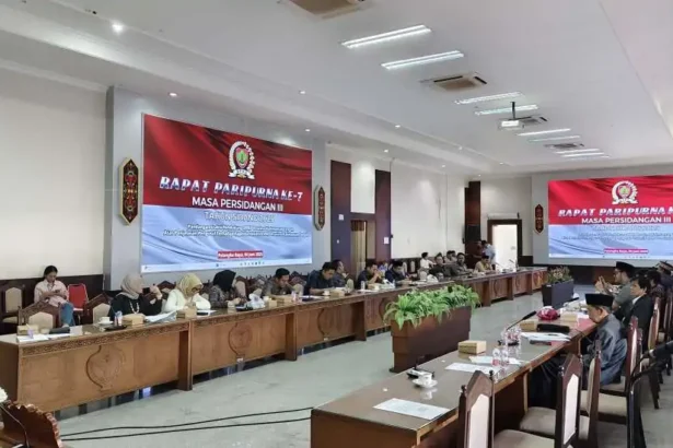 Raperda Inisiatif