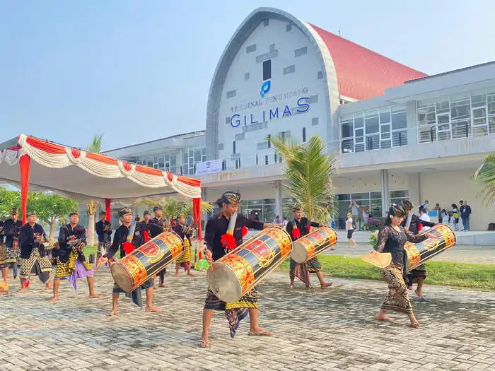 Pelabuhan Gili Mas Siap Sambut Kapal (1)