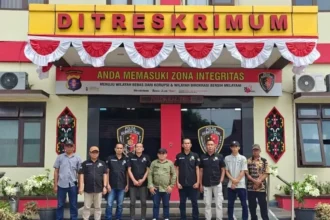 Penggugat Lapor