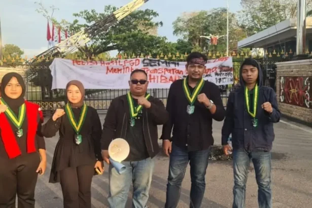 Aksi Mahasiswa Muslim