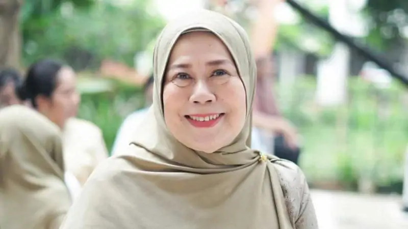 Dewi Yull