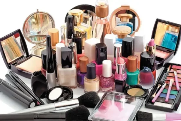 Ilustrasi Komestik Tak Layak Pakai