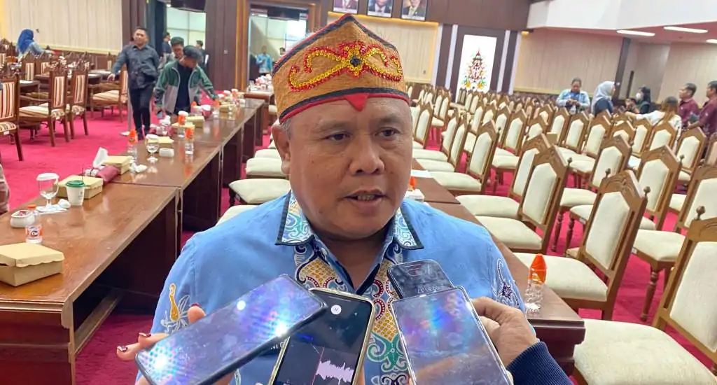 Juni Gultom Pupr