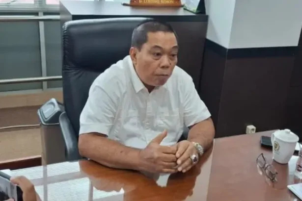 Ketua Komisi Iv Lohing Simon