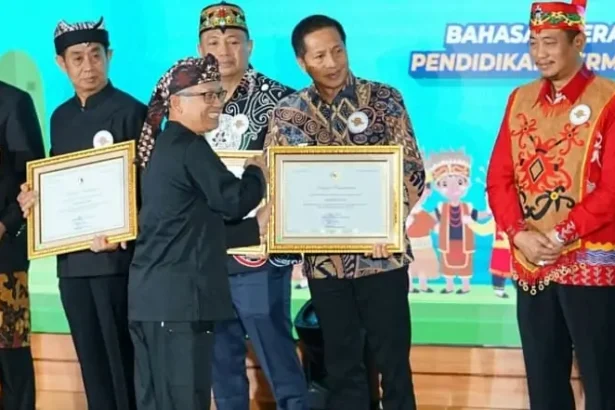 Penghargaan Pelestarian Bahasa