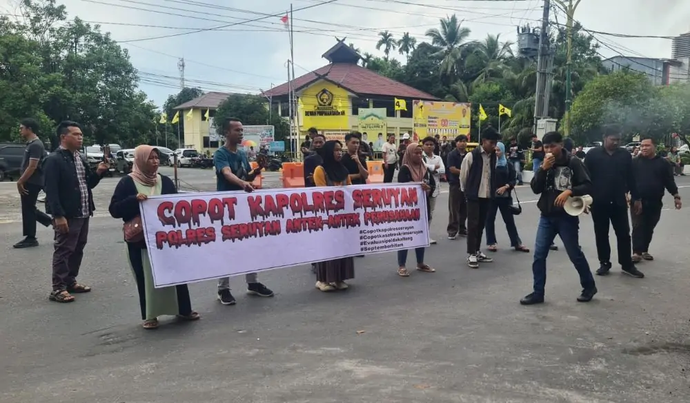 Aksi Dpn Polda11