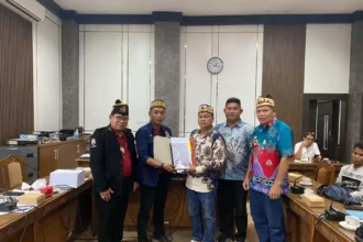 Anggota Dprd Kltg Bambang Irawann