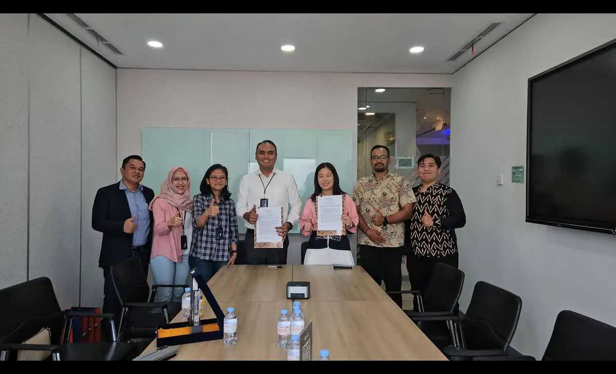 Bri Branch Office Pluit Region 6 Jakarta 1 Tanda Tangani Mou Kerja Sama Payroll Dengan Pt Lucky Mom Indonesia