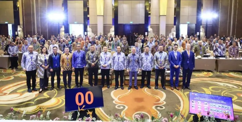 Ojk Foto Bersama1